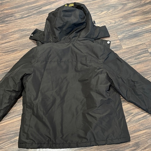 Black Hooded Jacket with Yellow Accents by Uncover & Boror V.A. Tor 189 (small) - Picture 10 of 12